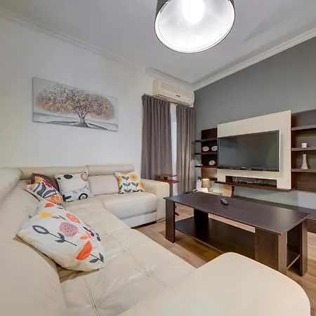 Cosy 3br With Private Balcony In B'bugia Apartment Birzebbuga