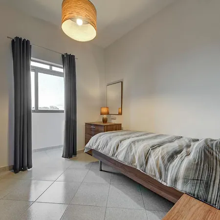 Apartment Cosy 3br With Private Balcony In B'bugia Birzebbuga