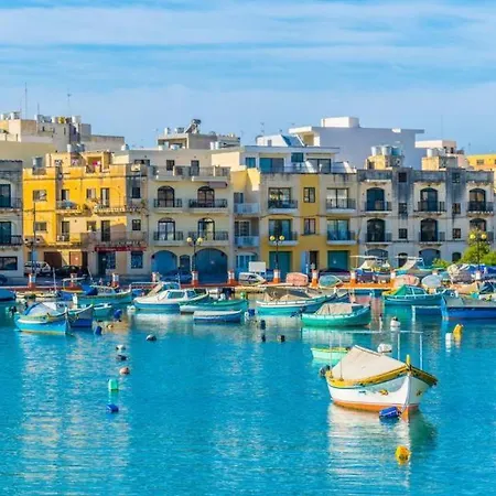 Cosy 3br With Private Balcony In B'bugia Lejlighed *